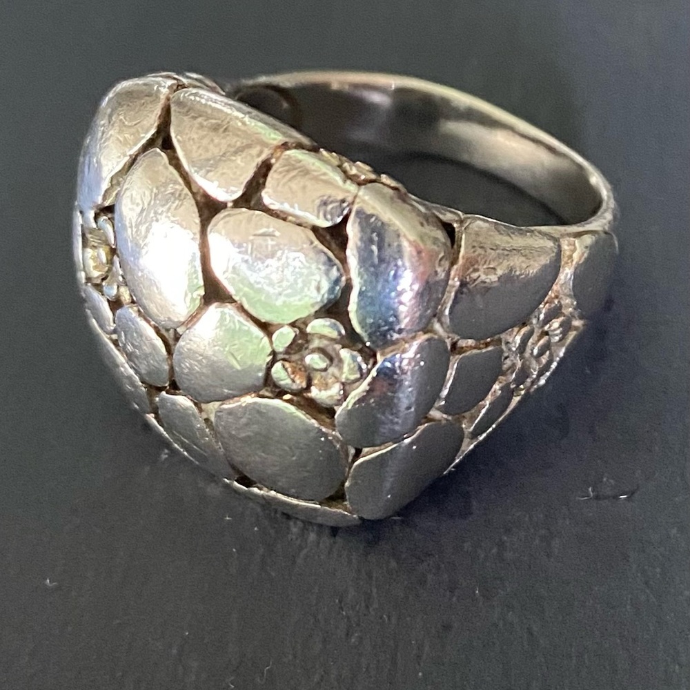 Pretty Sterling Silver Ring - image 2